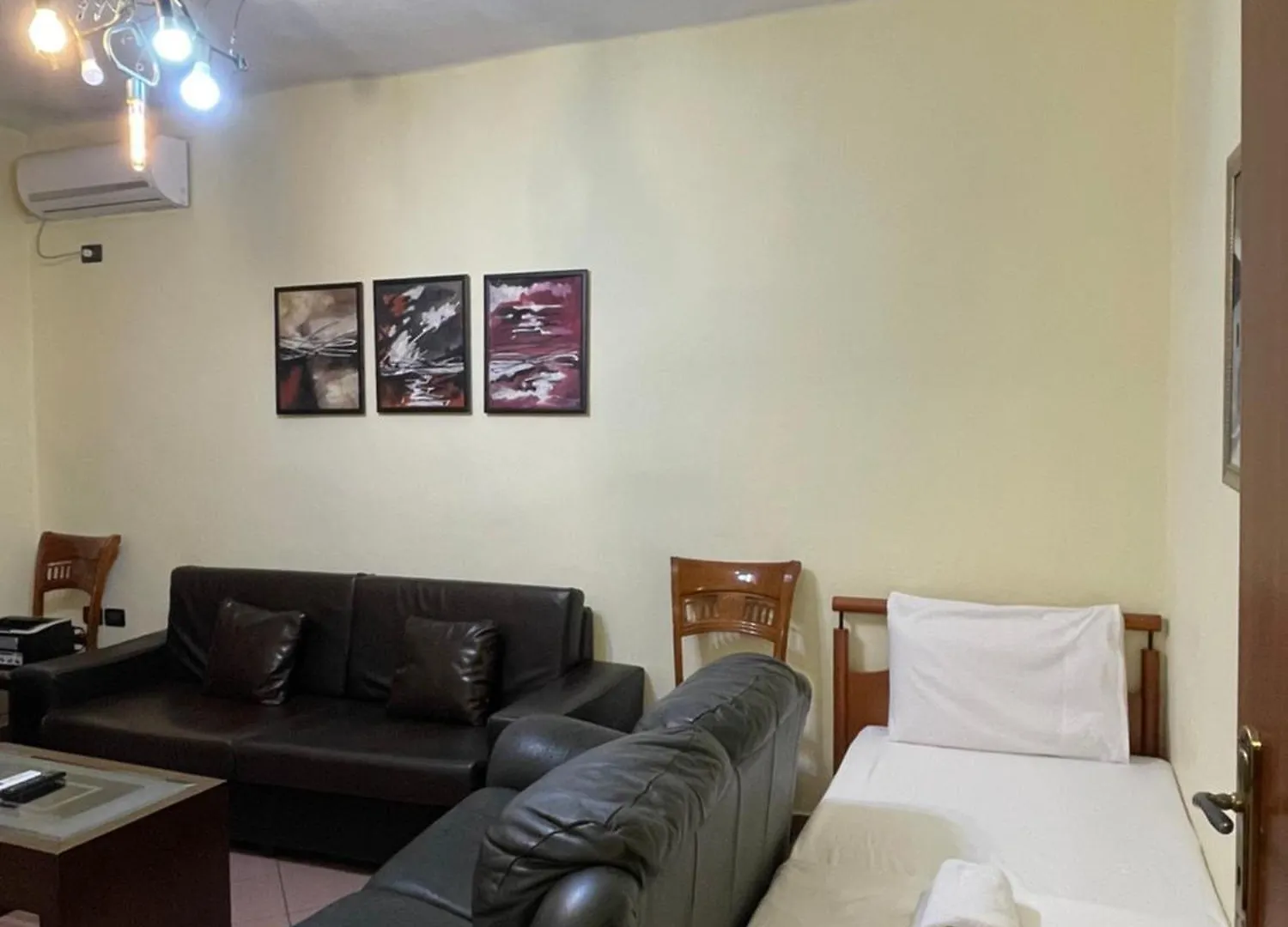 Colour House Apartamento Tirana